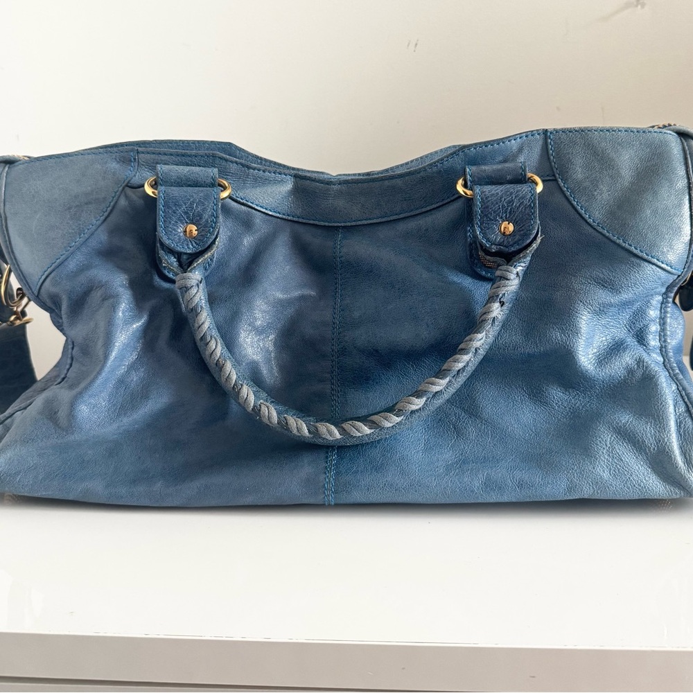 Balenciaga Navy Shoulder Bag with Gold Accents - Picture 4 of 12